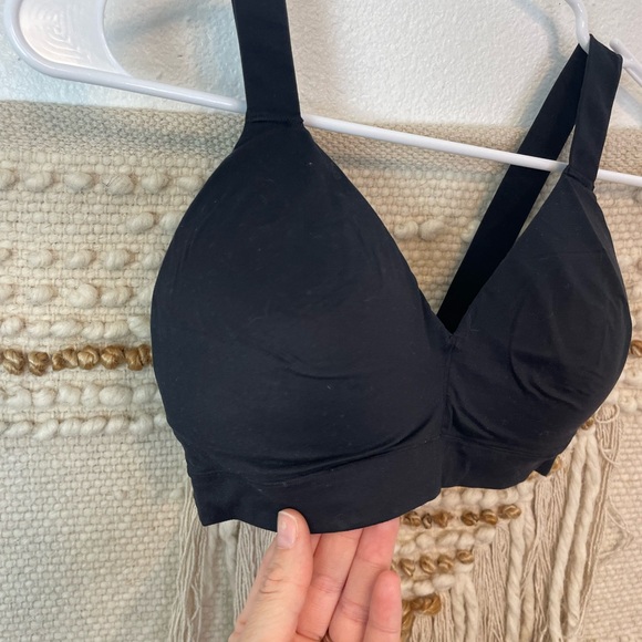 SPANX Bras 2 Pack Size M - Picture 5 of 7